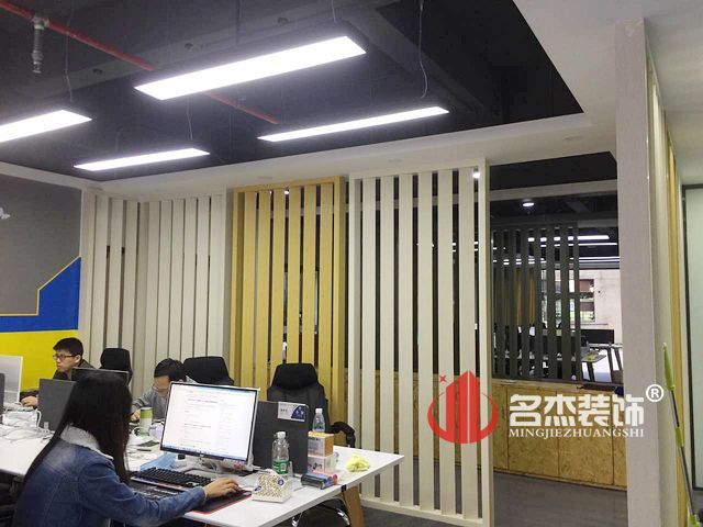 办公室香蕉视频免费下载完工照.jpg