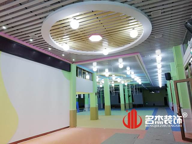 幼儿园香蕉视频免费下载.jpg