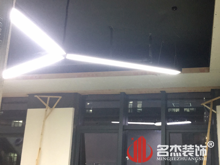 办公室香蕉视频免费下载