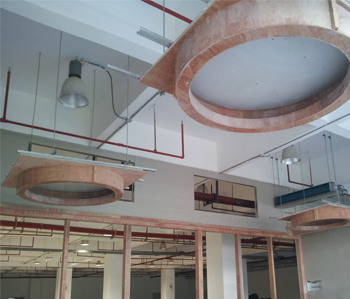 宝德集团办公室香蕉视频免费下载施工现场
